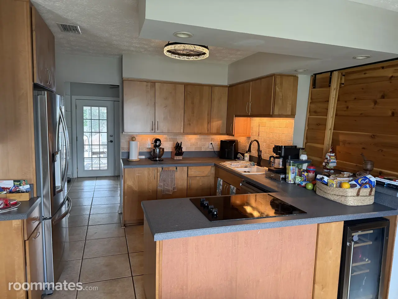 Profile photo 9 of 12