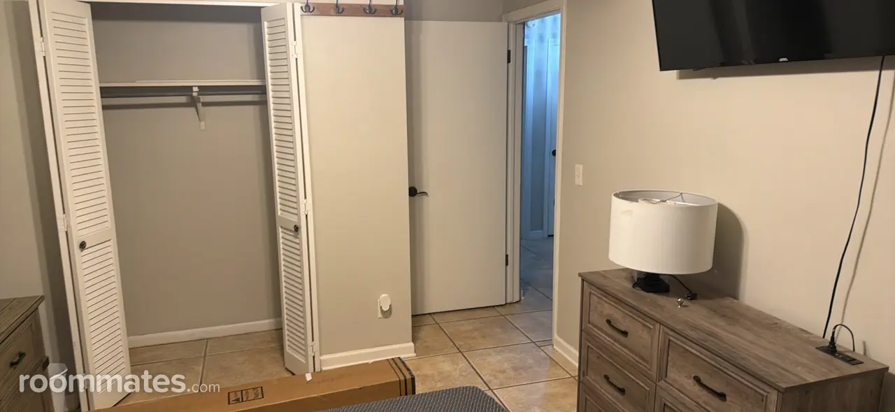 Profile photo 2 of 12