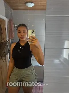 Roommate looking Studio City, CA, $800