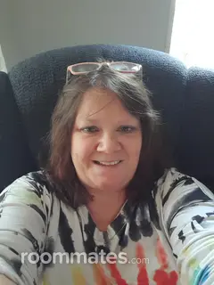 Roommate looking Bellevue, KY, $500