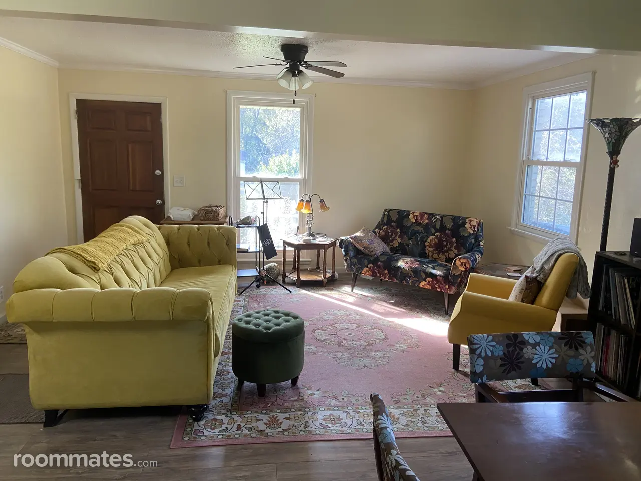 Profile photo 8 of 10