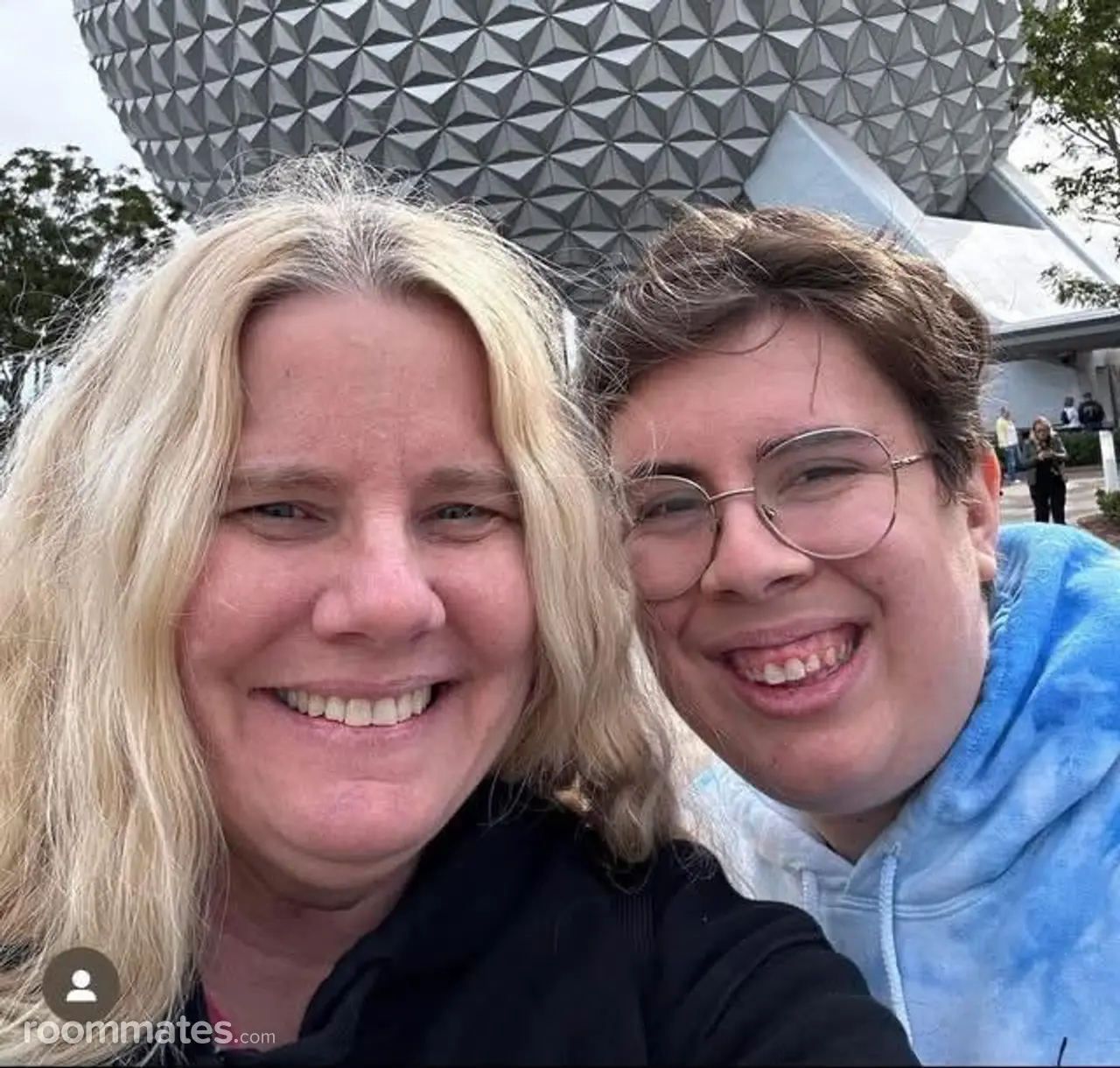 Profile photo 4 of 7