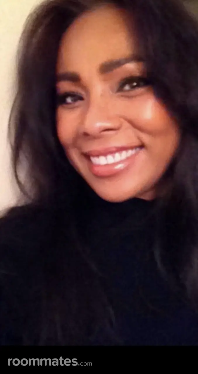 Profile photo 1 of 11