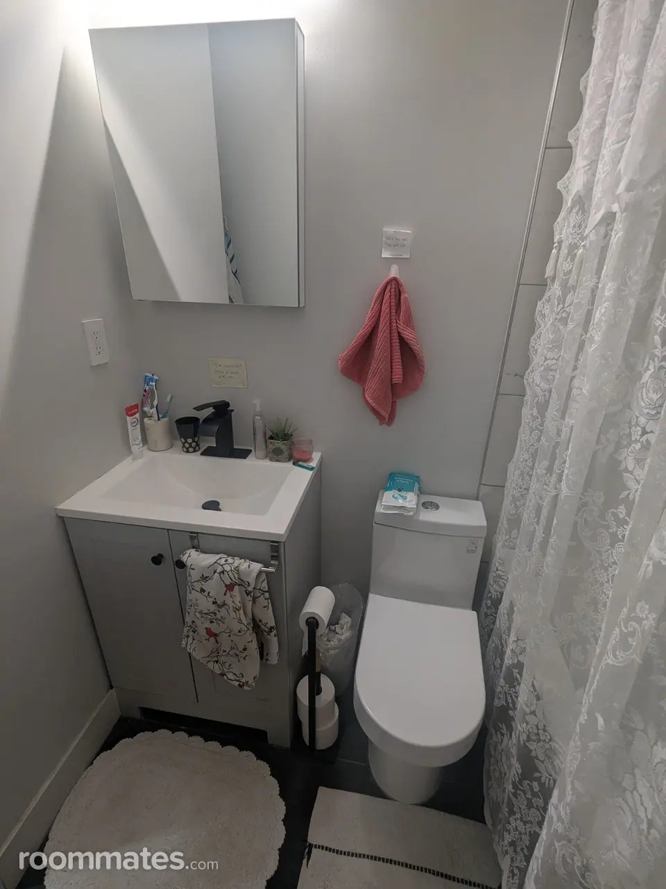 Profile photo 6 of 16