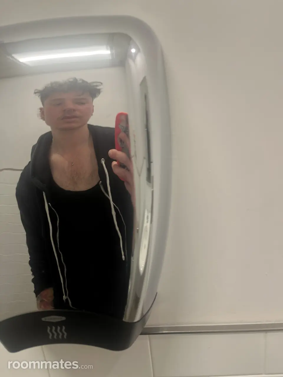 Profile photo 13 of 14