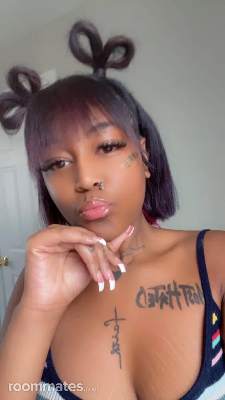 Profile photo 1 of 1