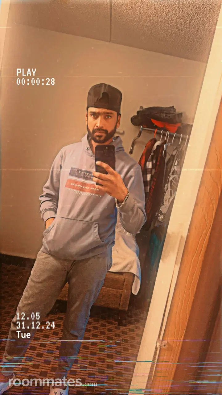 Profile photo 1 of 2