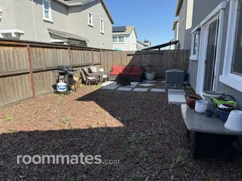 Room for rent in Roseville, CA $600, house