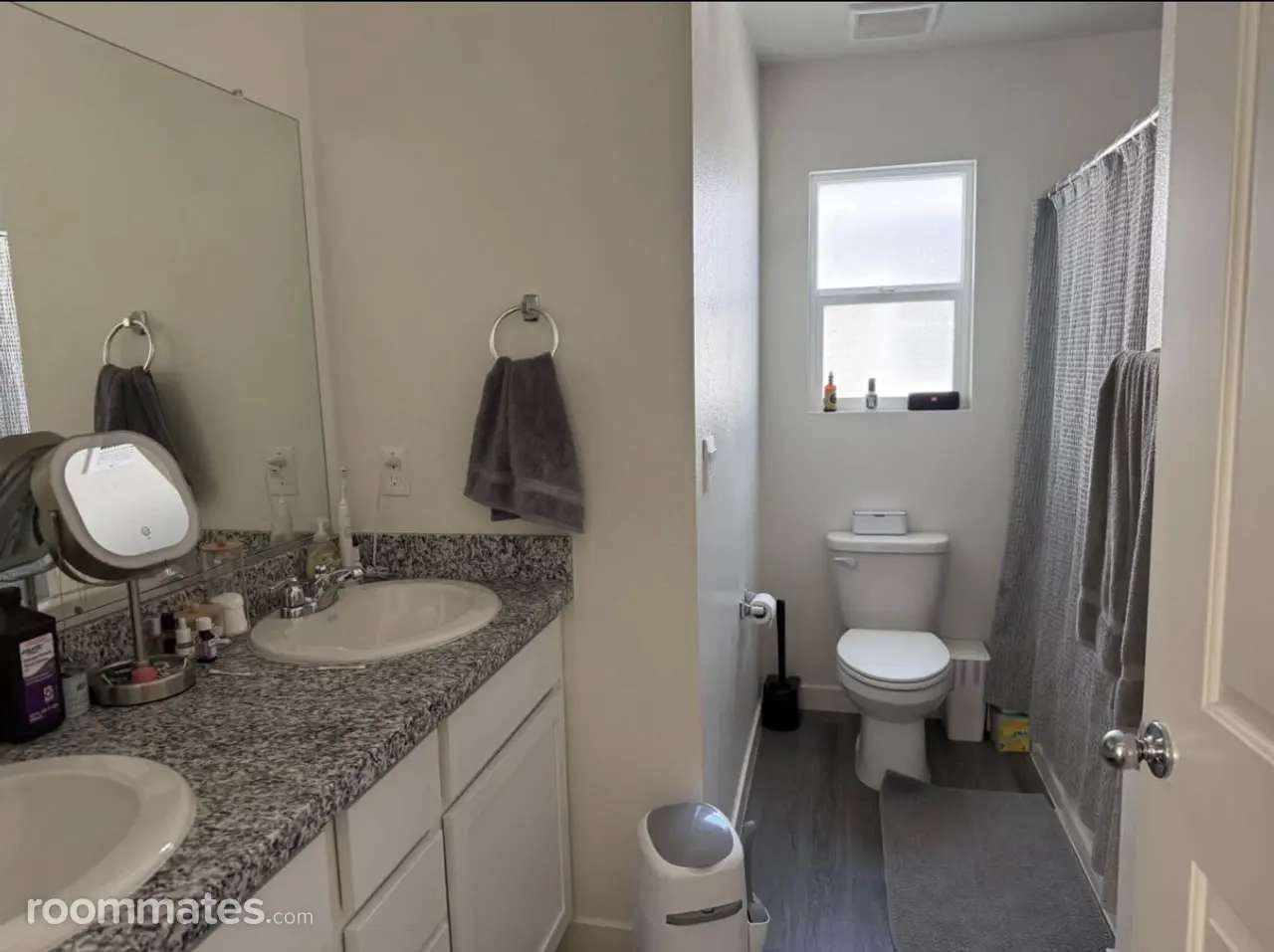 Profile photo 3 of 15