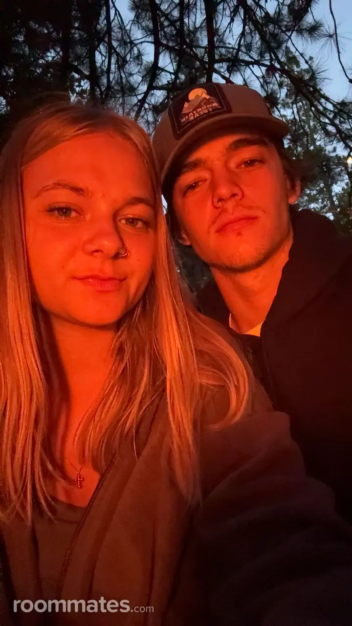 Profile photo 9 of 15