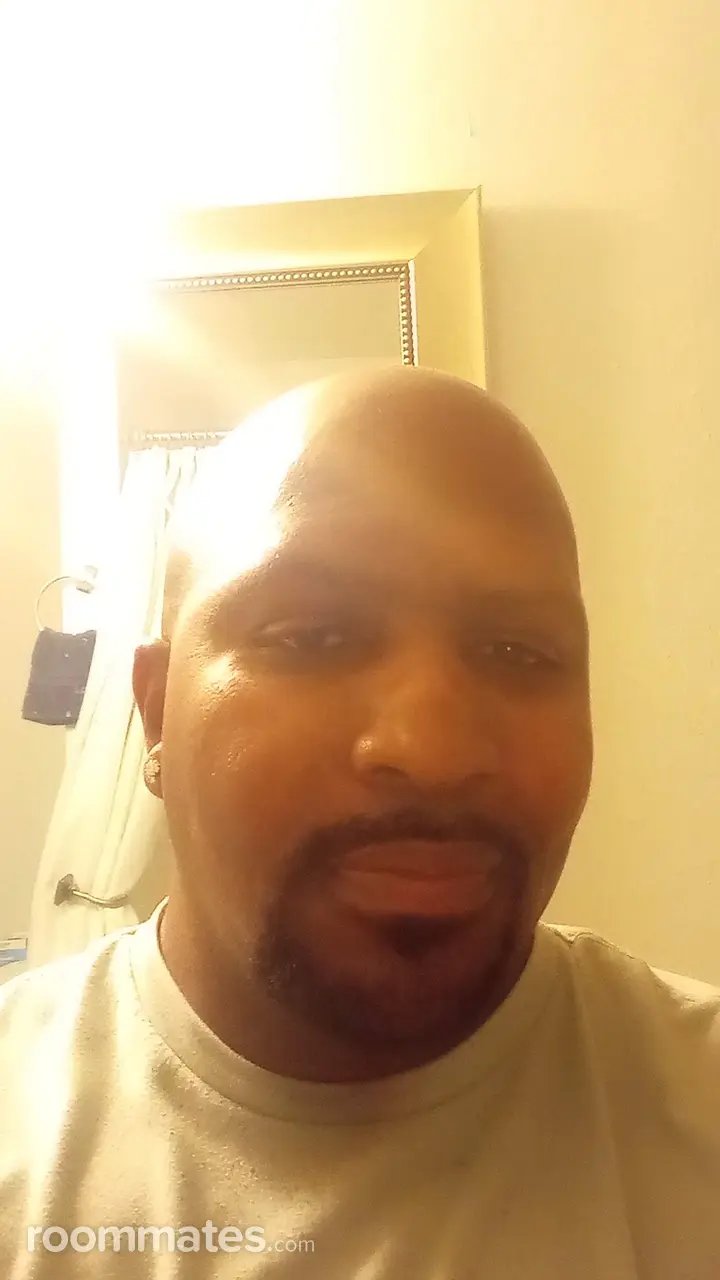 Profile photo 9 of 14