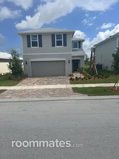 Room for rent in Port St. Lucie, FL $1000, house