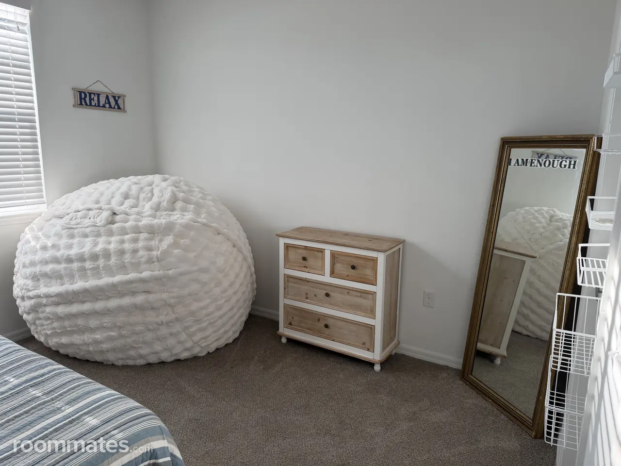 Profile photo 1 of 9