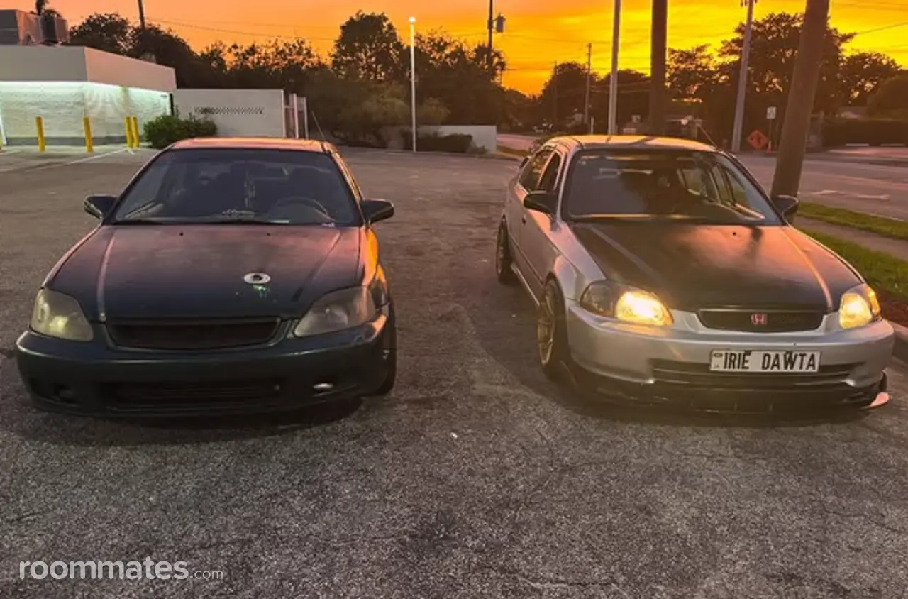 Profile photo 2 of 3