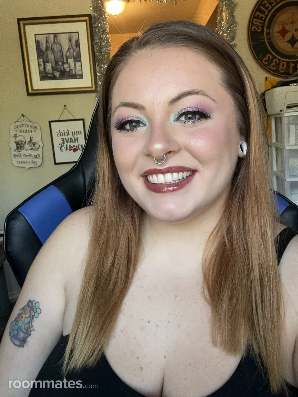 Profile photo 1 of 8