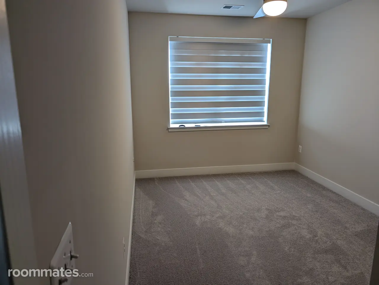 Profile photo 7 of 11