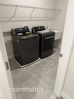 Room for rent in Lewes, DE $875, house