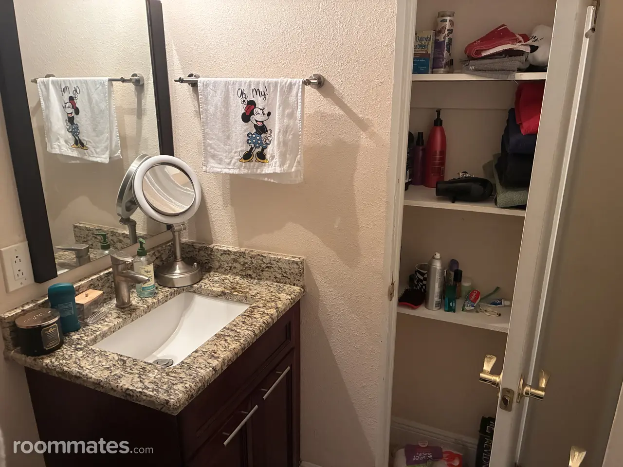 Profile photo 7 of 11