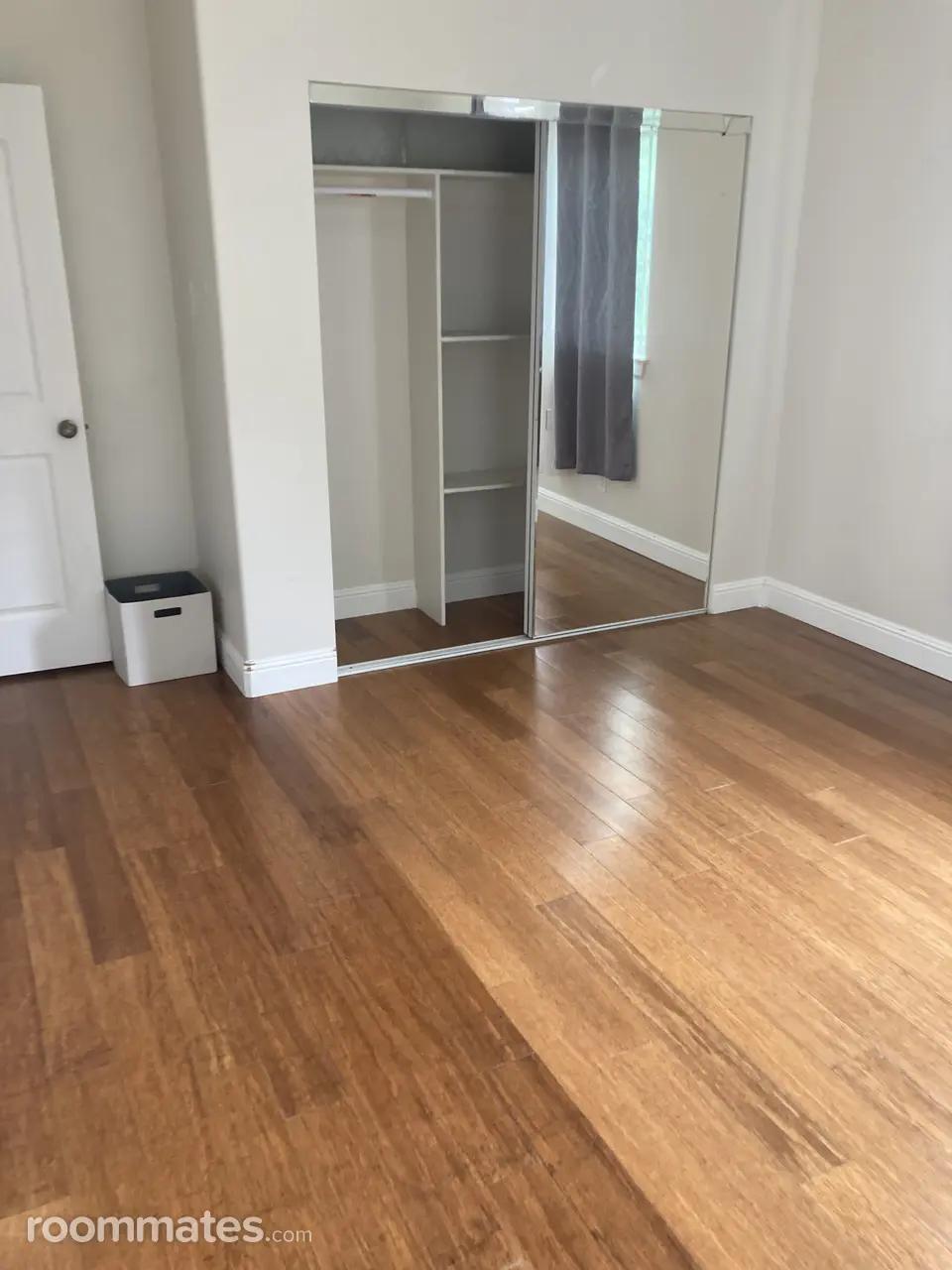 Profile photo 3 of 4