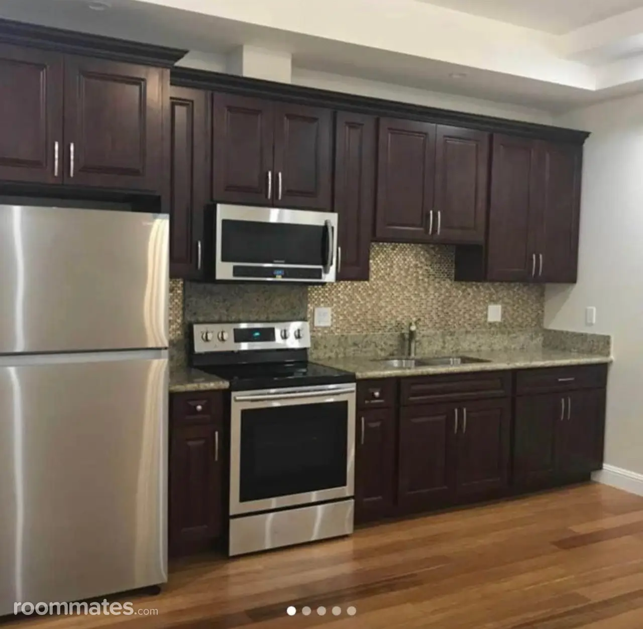 Room for rent in Honolulu, HI $1170, house