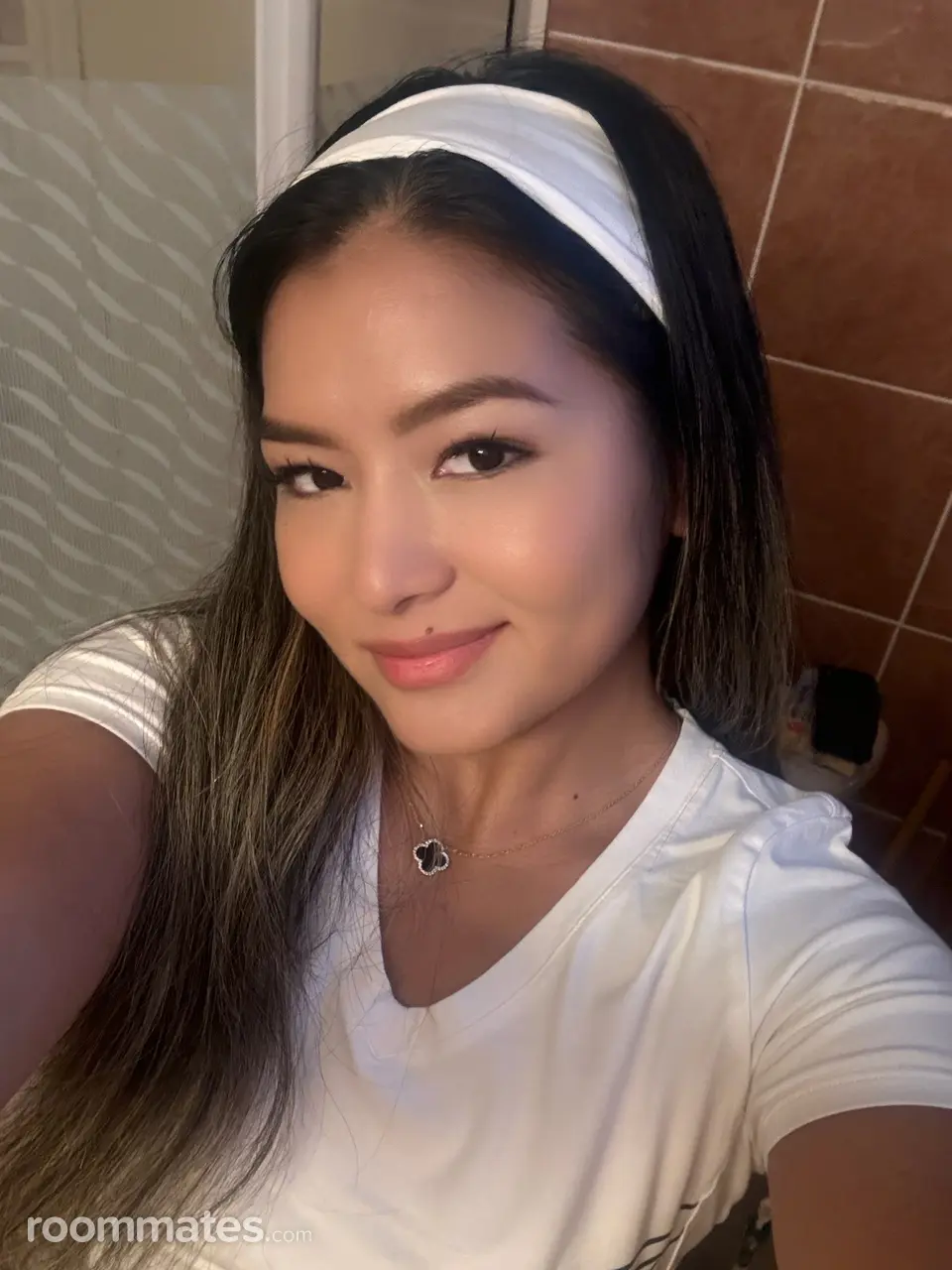 Profile photo 3 of 4