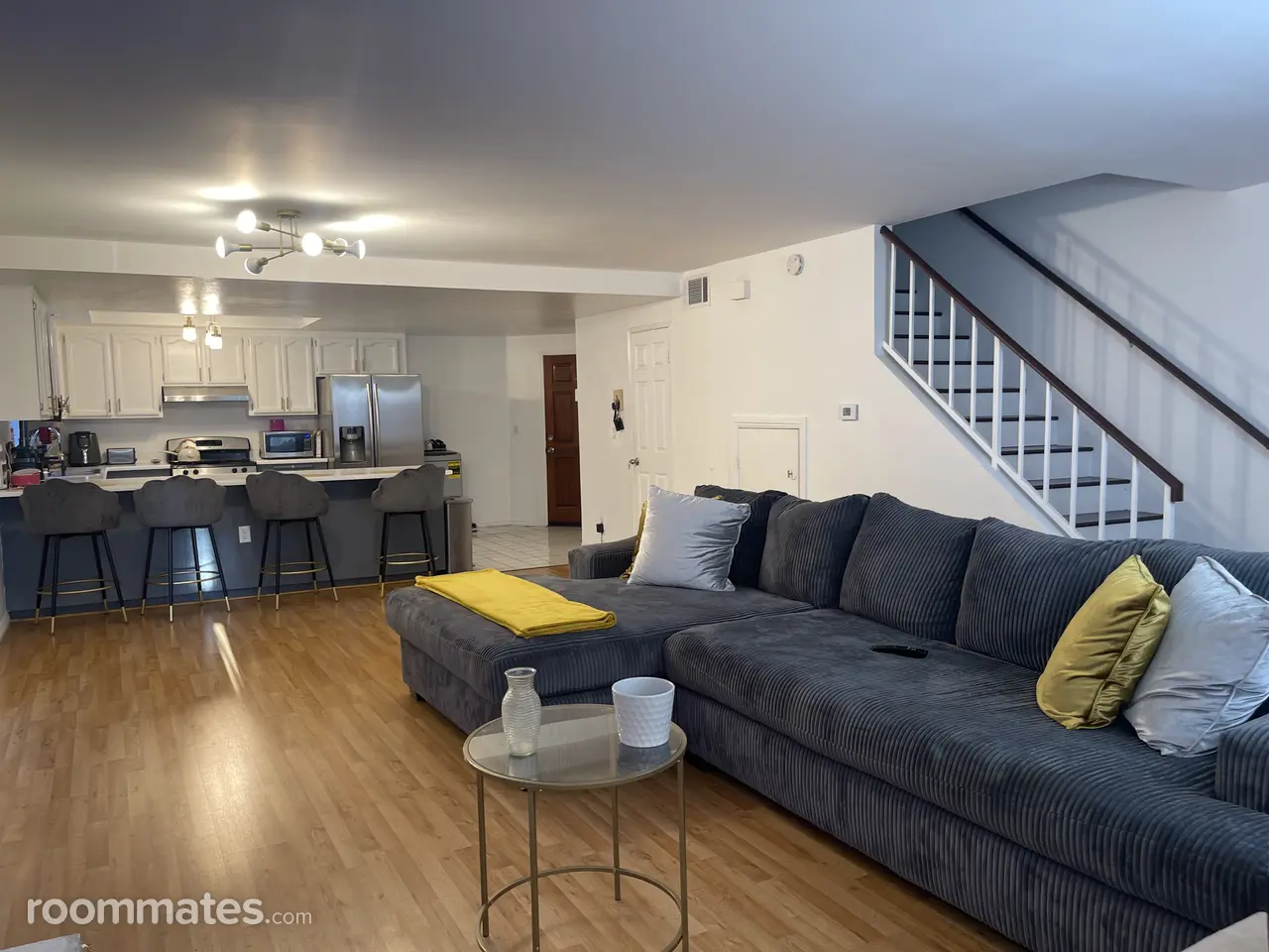 Profile photo 2 of 6