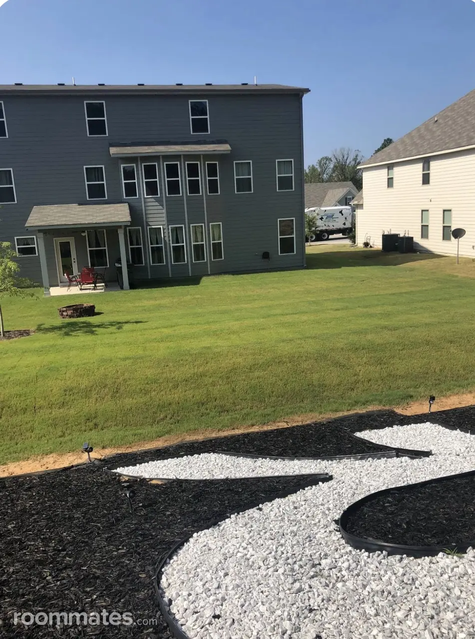 Profile photo 2 of 11