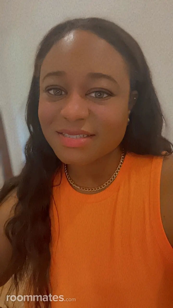 Profile photo 1 of 1