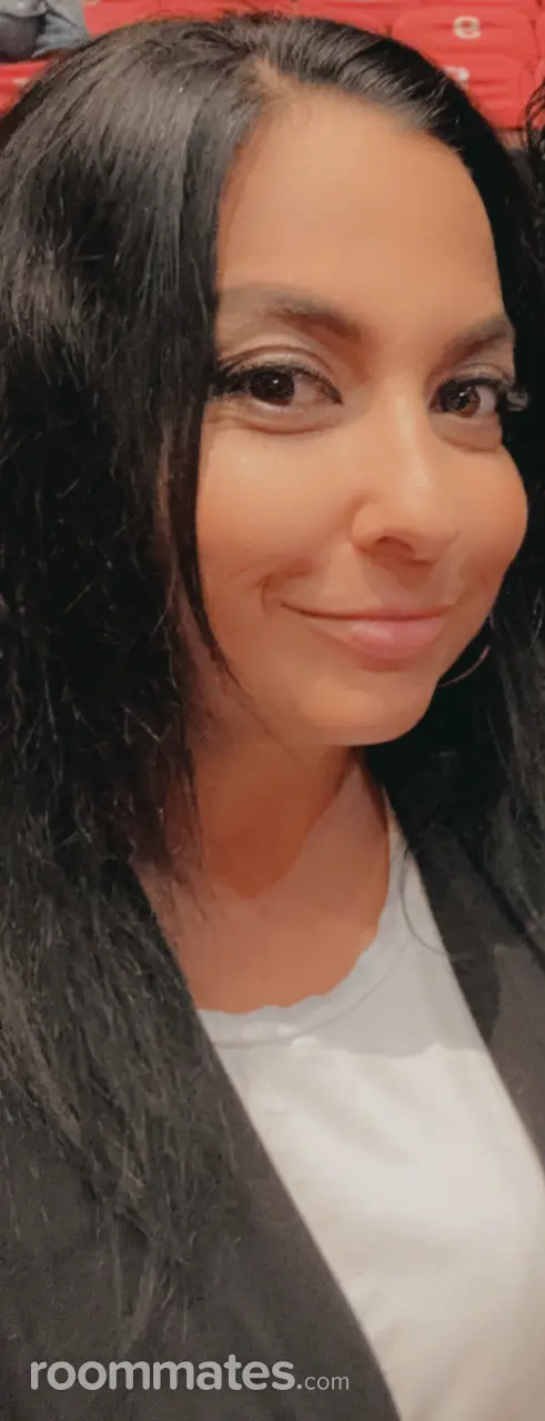 Profile photo 1 of 1