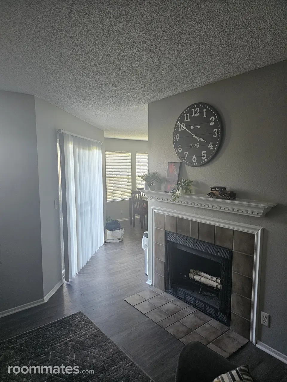 Profile photo 5 of 6