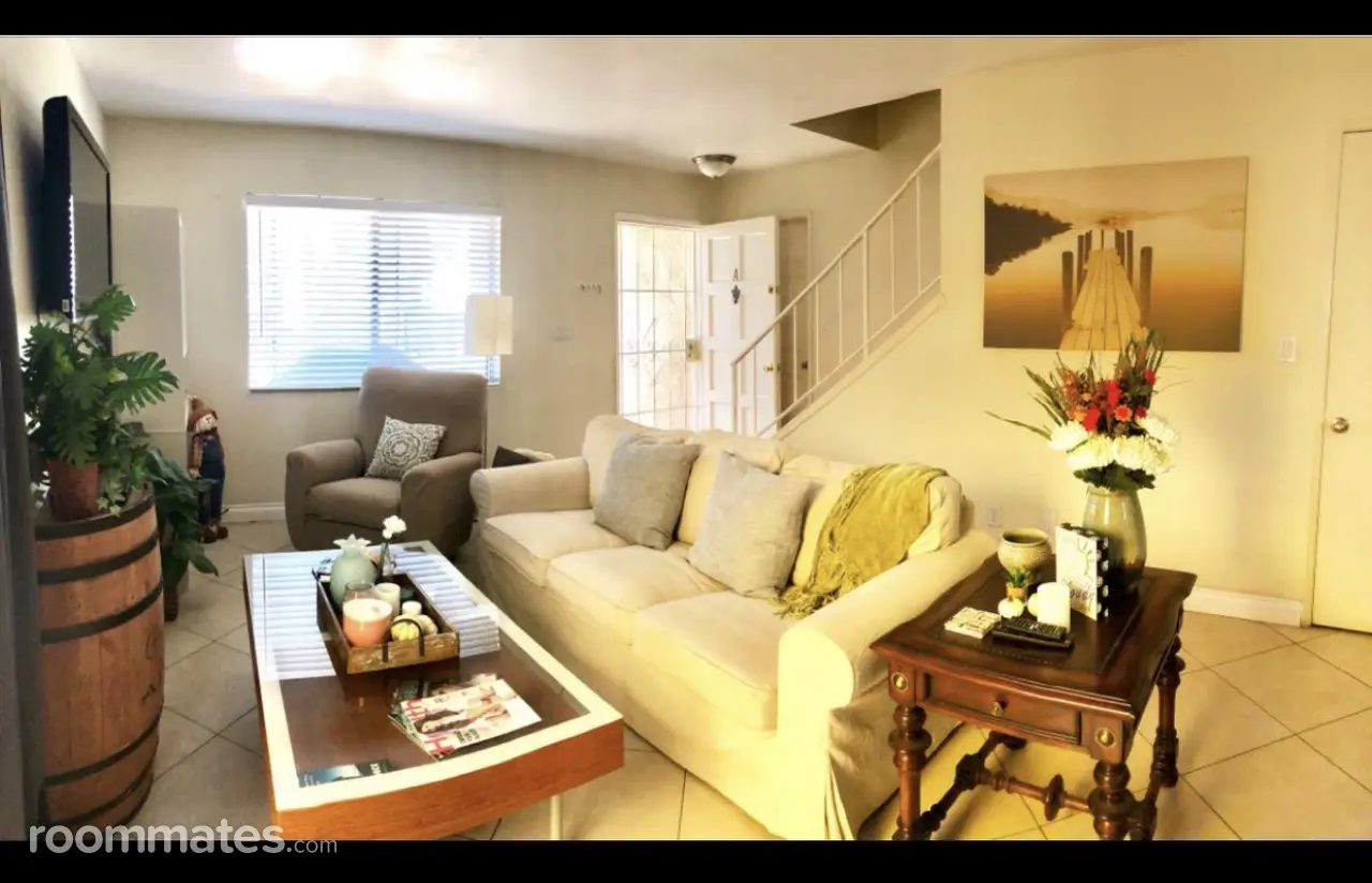 Profile photo 1 of 5