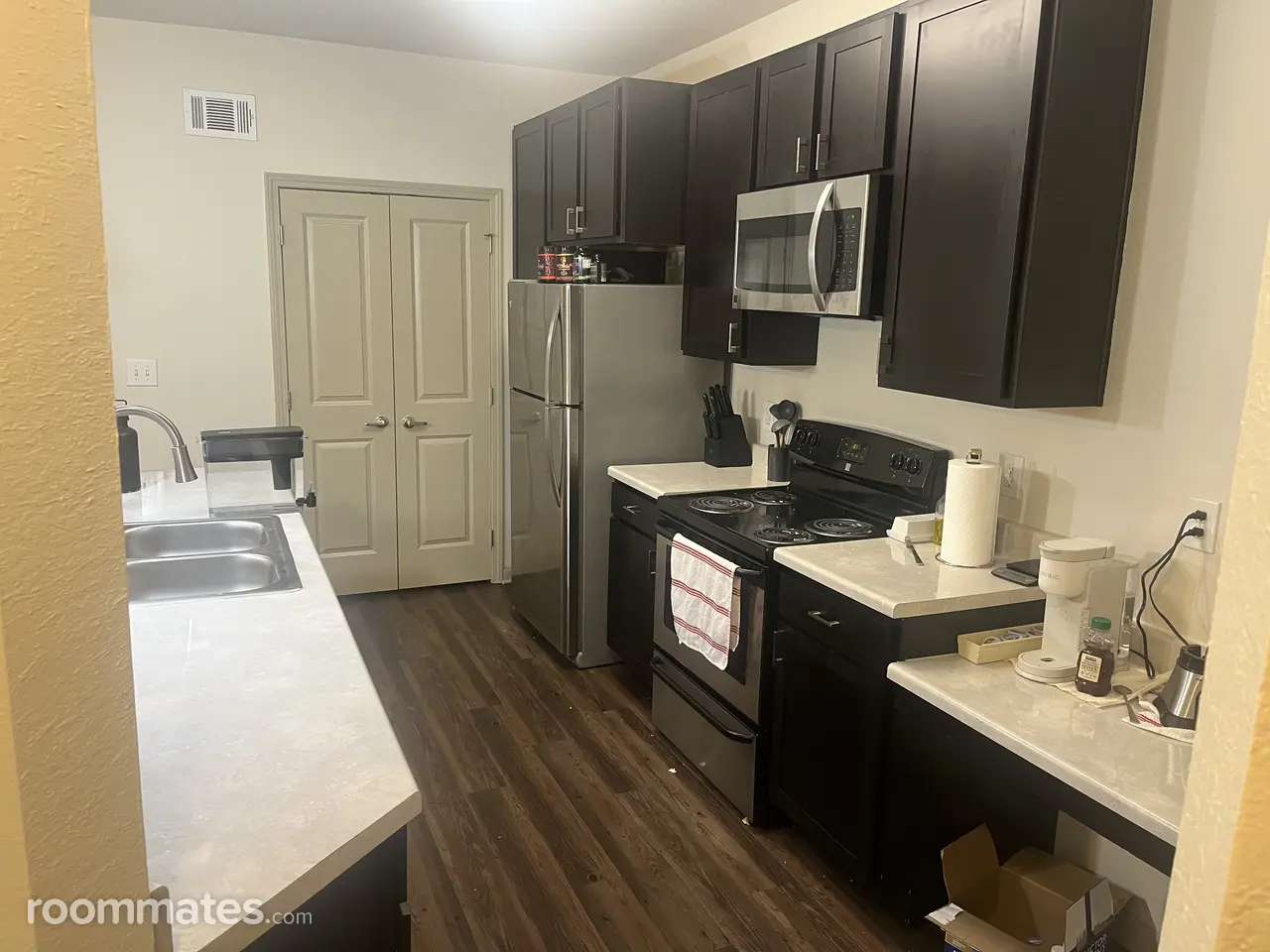 Profile photo 2 of 14