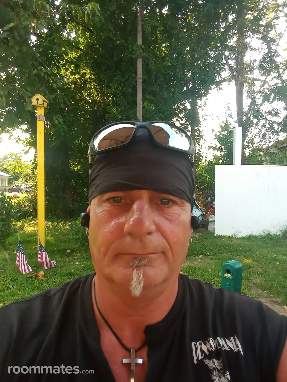 Profile photo 1 of 2