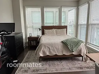 Room for rent in Charlotte, NC $1000, townhouse