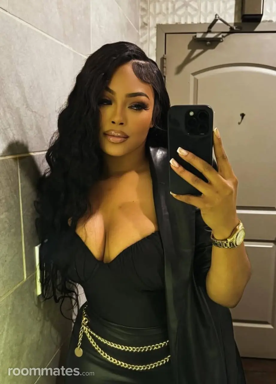 Profile photo 1 of 2