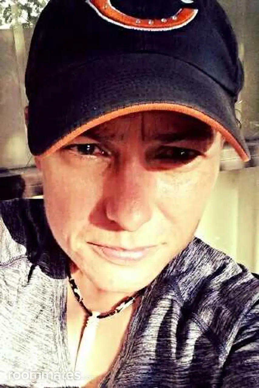 Profile photo 1 of 1