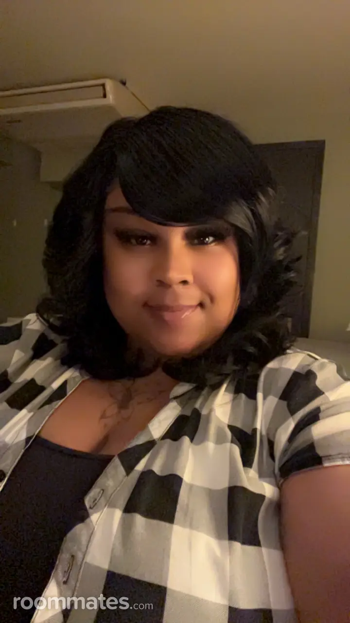 Profile photo 1 of 1