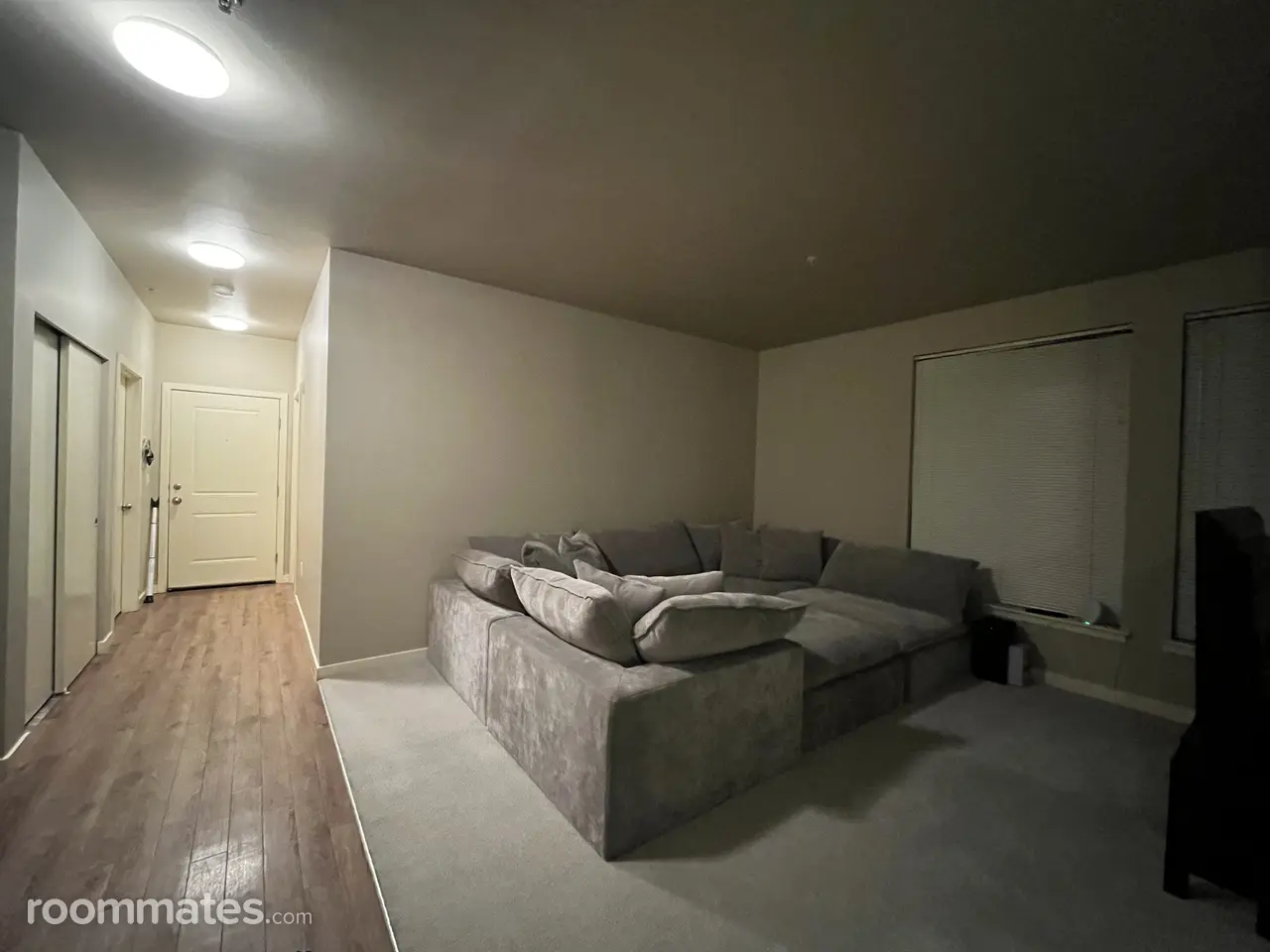 Profile photo 9 of 14