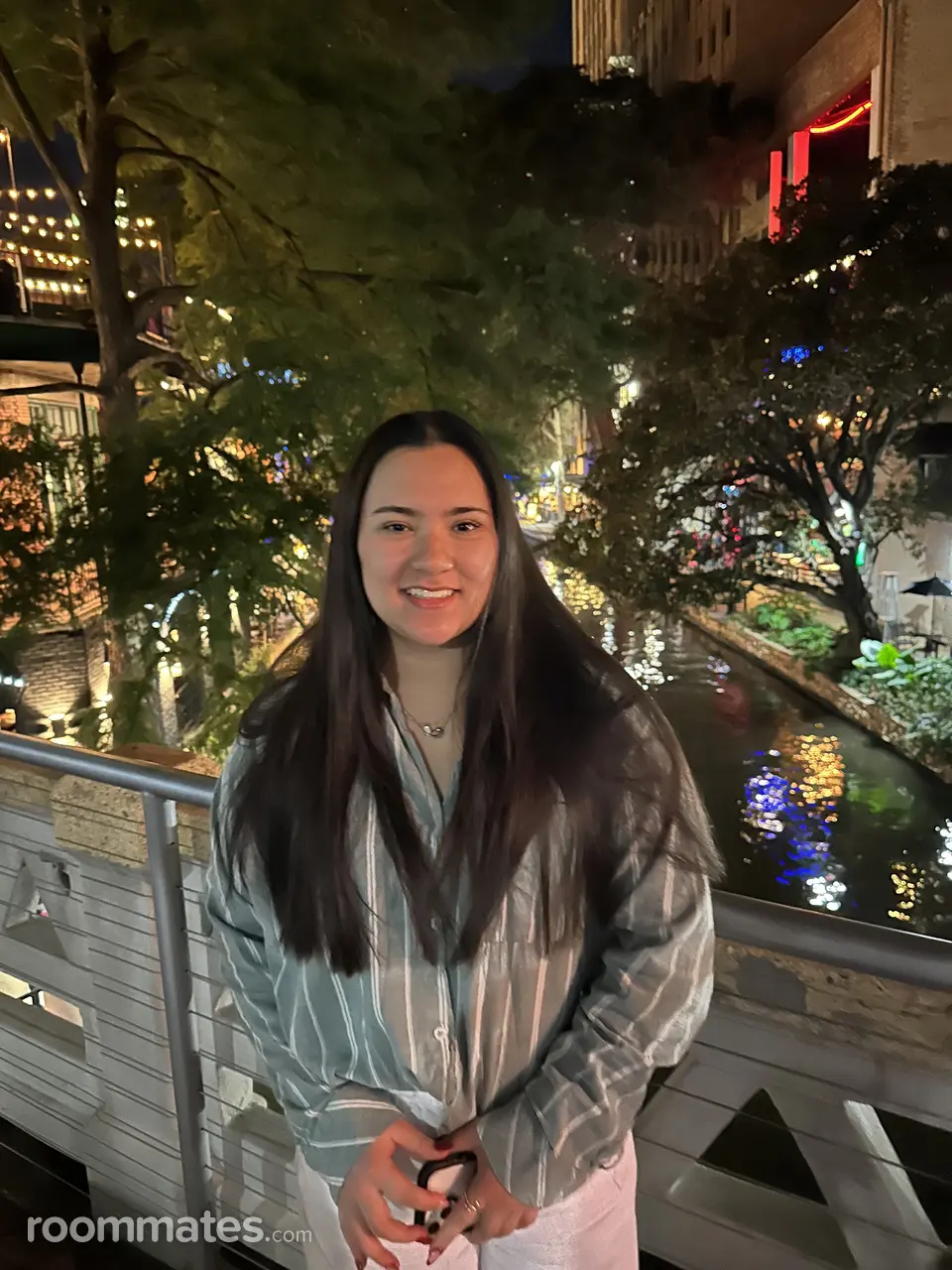 Profile photo 14 of 14