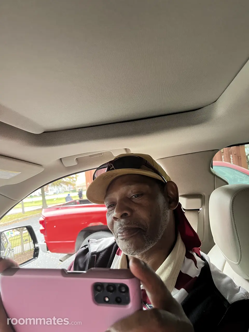 Profile photo 1 of 1