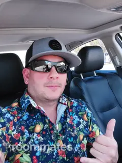 Roommate looking Las Vegas, NV, $2000