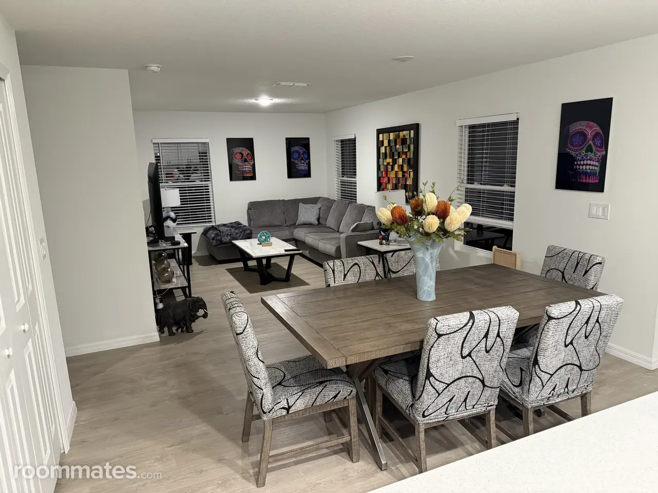 Profile photo 9 of 10