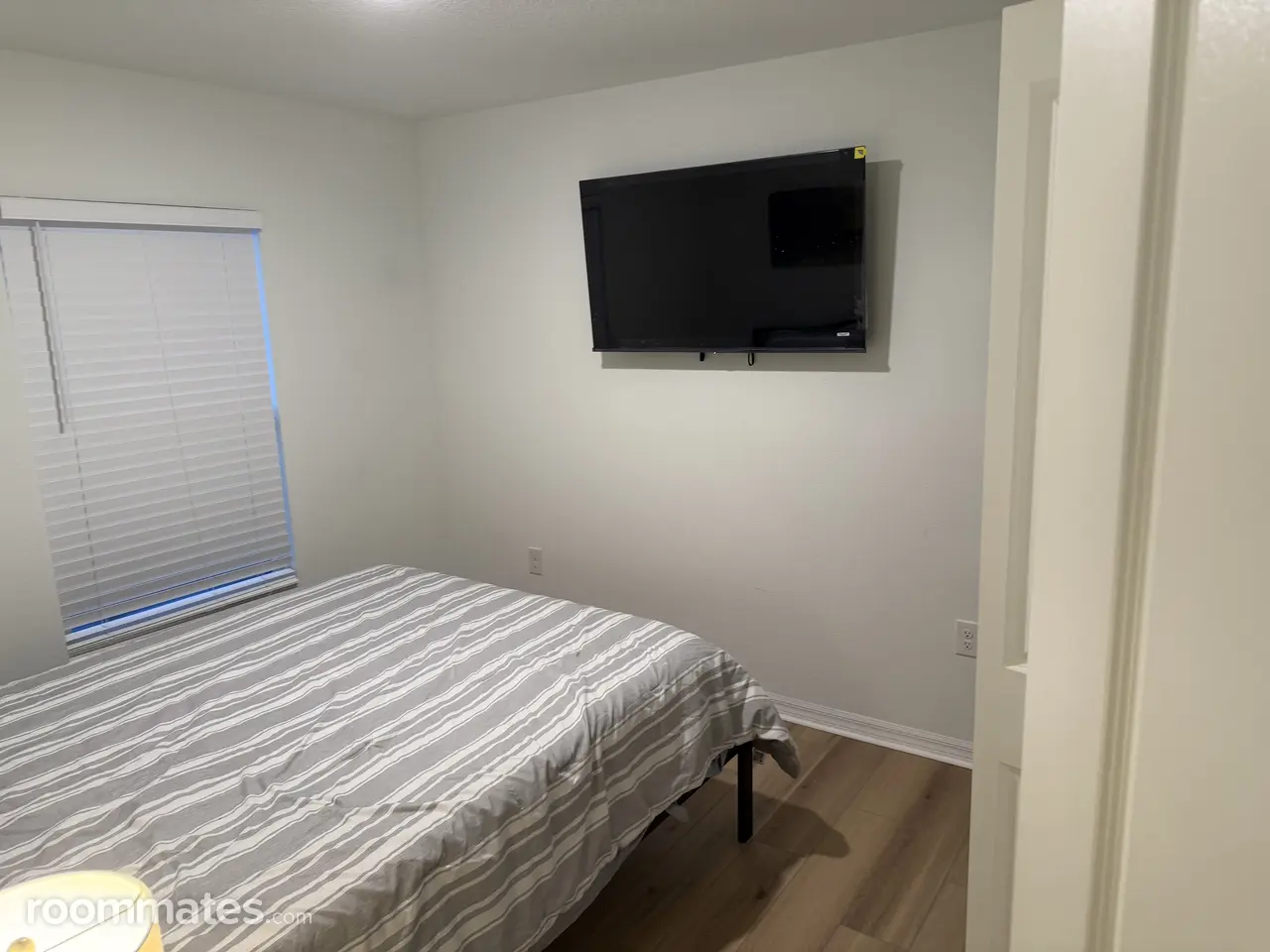 Profile photo 5 of 10