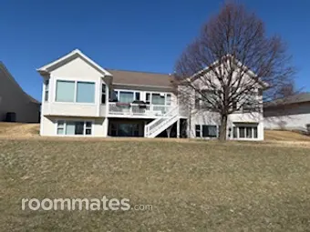 Roommate looking Huntley, IL, $700