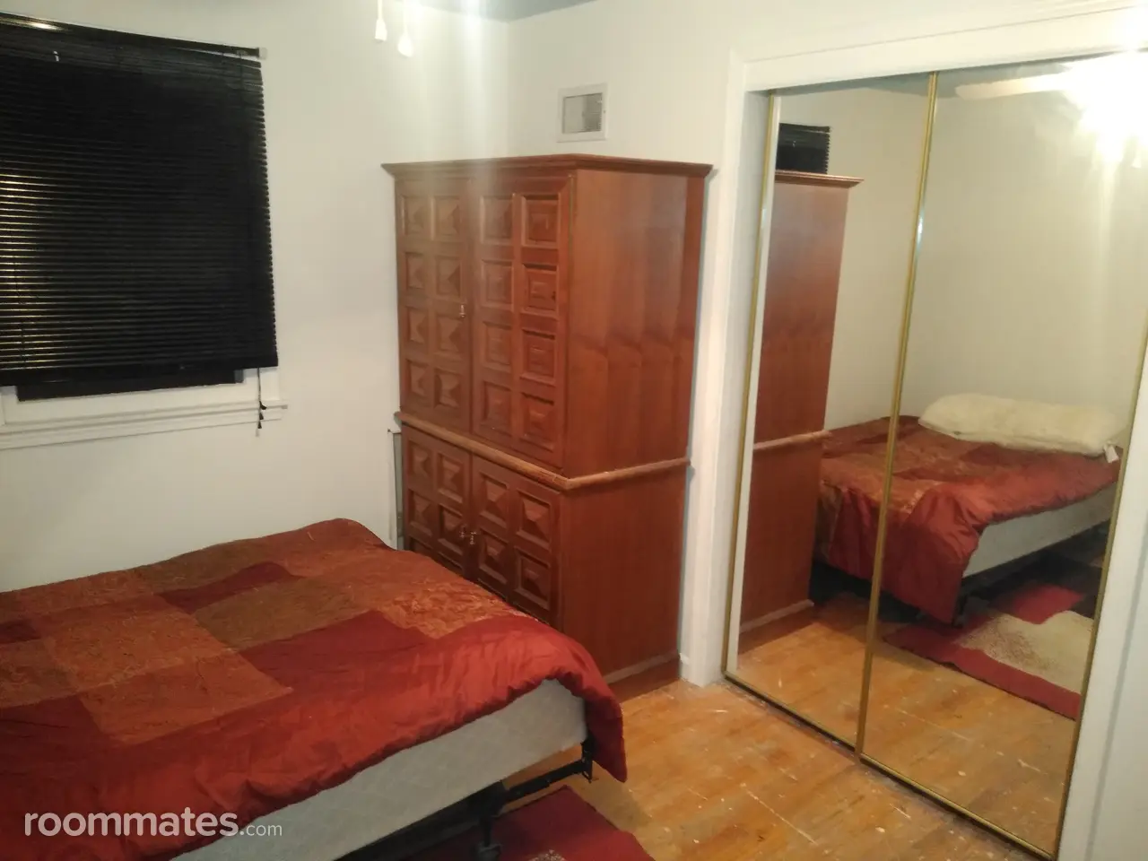 Profile photo 3 of 7