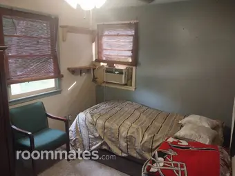 Room for rent in Grandview, MO $525, house