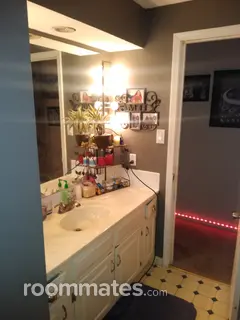 Room for rent in Grandview, MO $525, house