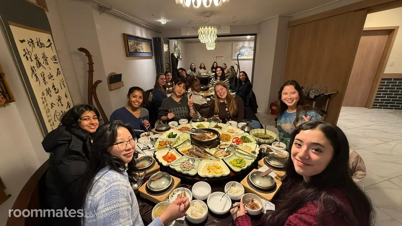 Profile photo 4 of 8