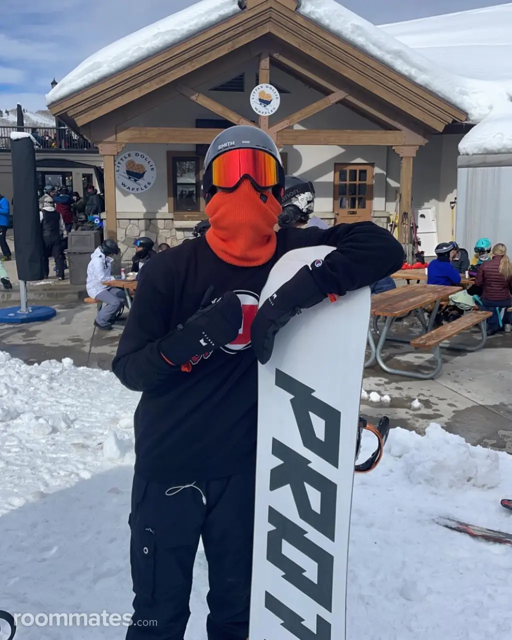 Profile photo 12 of 16