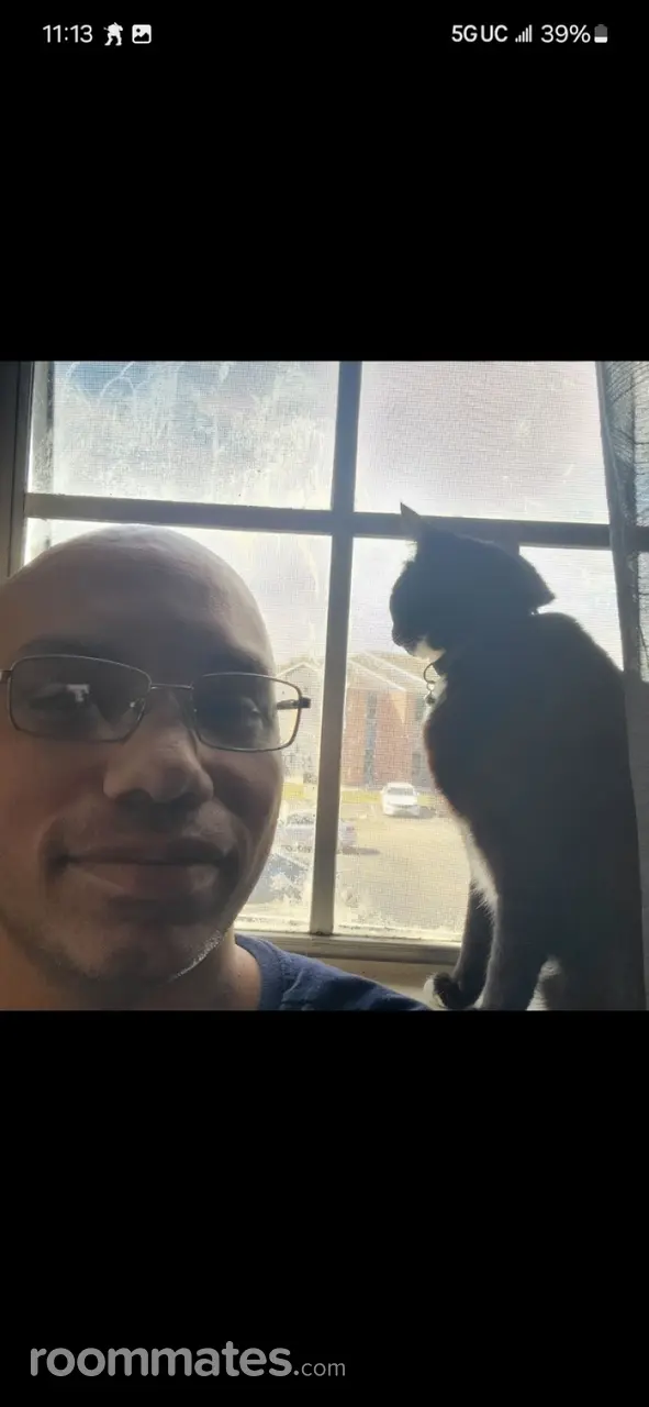 Profile photo 3 of 7